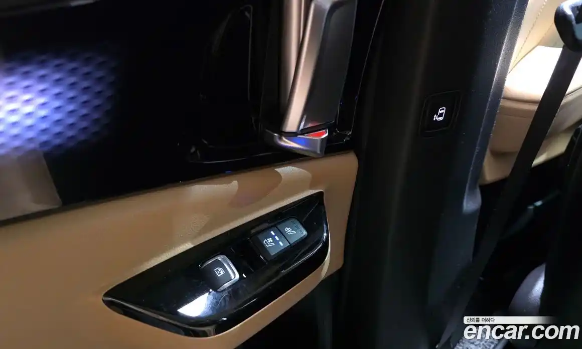 Kia Canival 2023 3.5 Автомат в Москве № 307922, фото 12