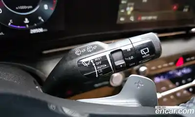 Kia Canival 2023 3.5 Автомат в Москве № 307922, миниатюра 4