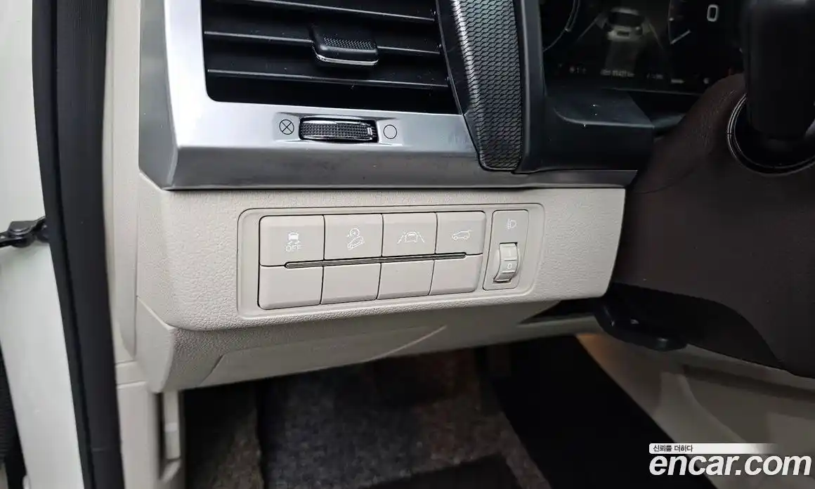 SsangYong Rexton 2021 2.2 Автомат в Москве № 30860, фото 13