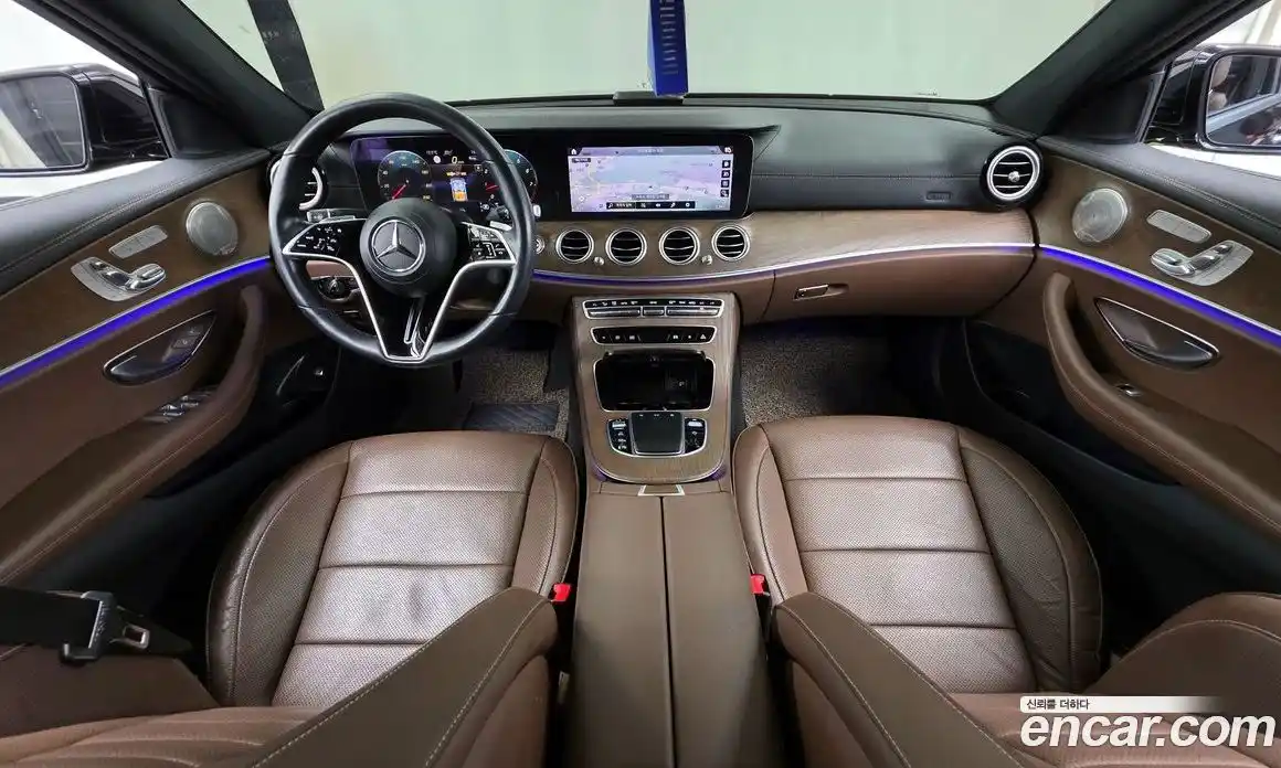 Mercedes-Benz E-Class 2021 2.0 Автомат в Москве № 309611, фото 20