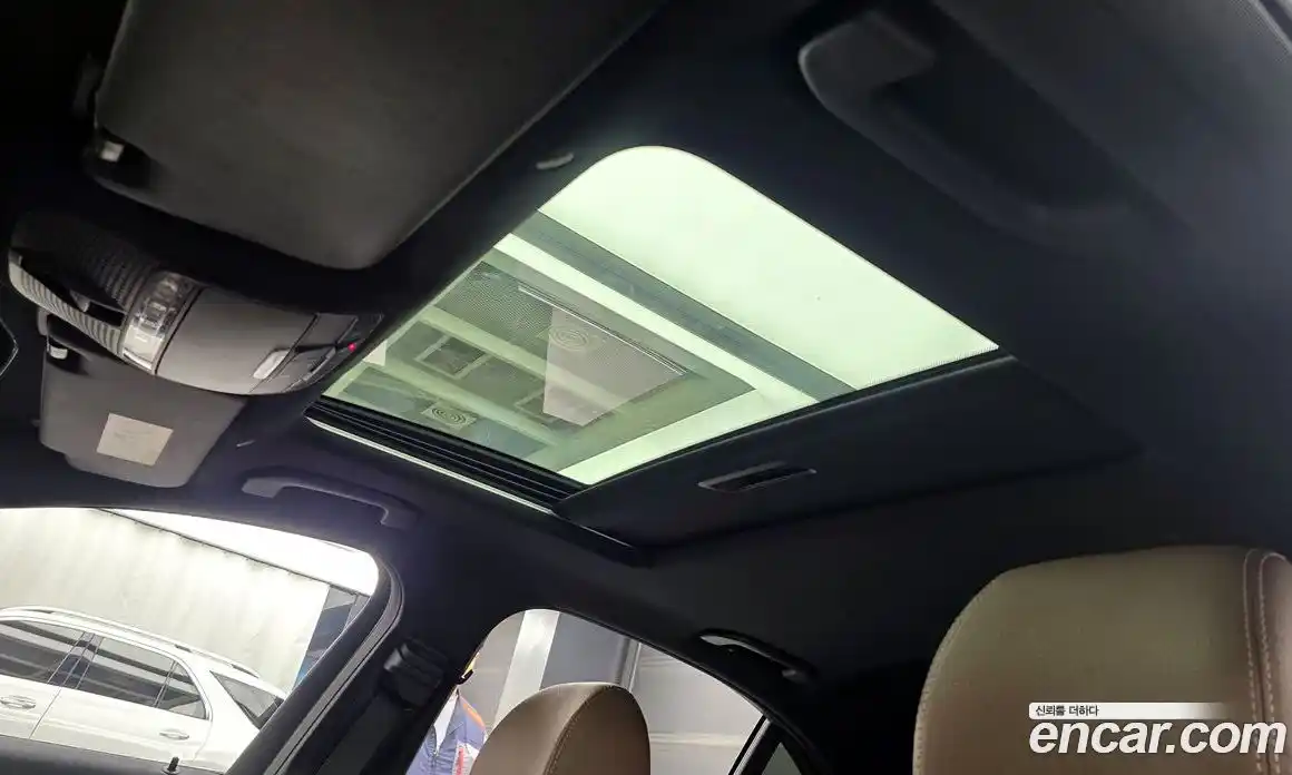 Mercedes-Benz E-Class 2021 2.0 Автомат в Москве № 309611, фото 7