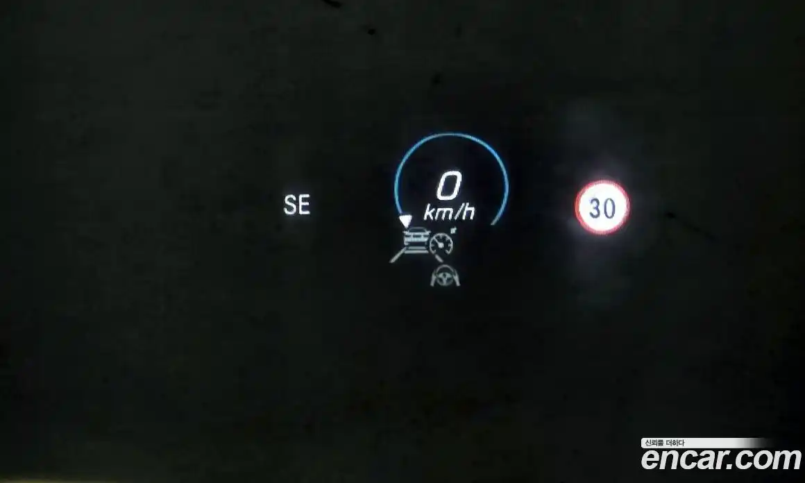 Mercedes-Benz E-Class 2021 2.0 Автомат в Москве № 309611, фото 8