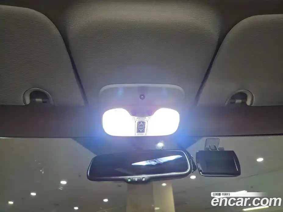 Jeep Compass 2017 2.4 Автомат в Москве № 309689, фото 16