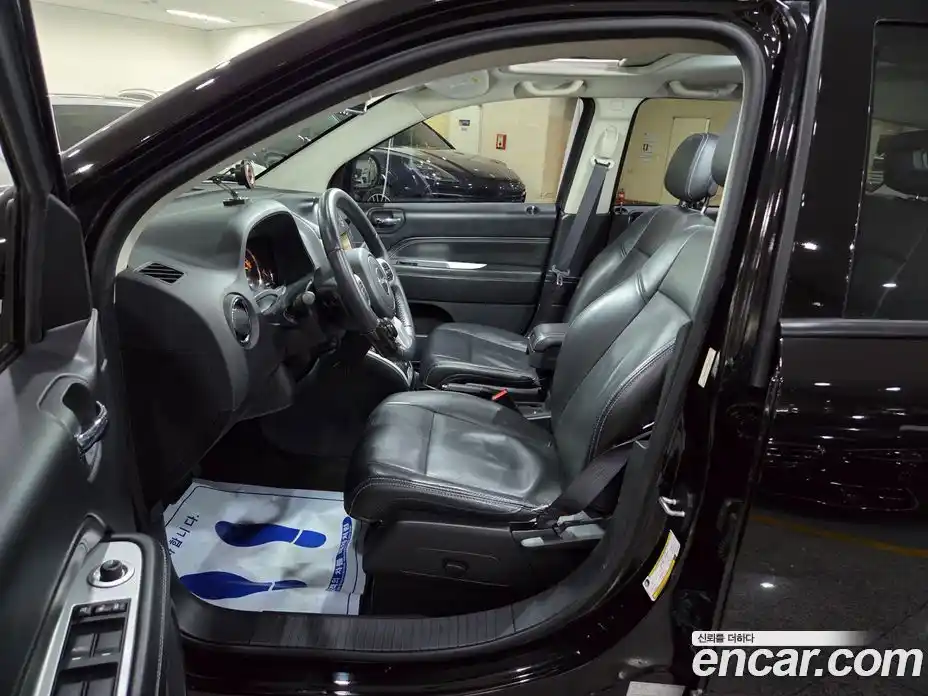 Jeep Compass 2017 2.4 Автомат в Москве № 309689, фото 6