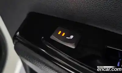 SsangYong Korando 2019 1.6 Автомат в Москве № 31318, миниатюра 4