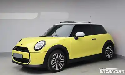 Mini Cooper 2025 2.0 Автомат в Москве № 317433, миниатюра 2