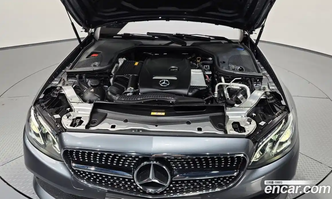 Mercedes-Benz E-Class 2018 2.0 Автомат в Москве № 322303, фото 15