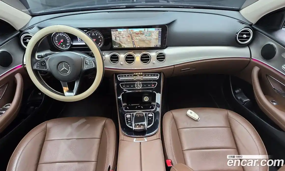 Mercedes-Benz E-Class 2018 2.0 Автомат в Москве № 322303, фото 17