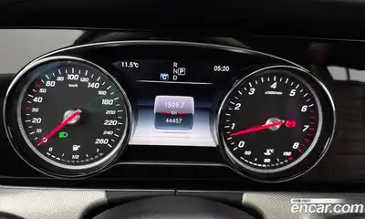 Mercedes-Benz E-Class 2018 2.0 Автомат в Москве № 322303, миниатюра 5