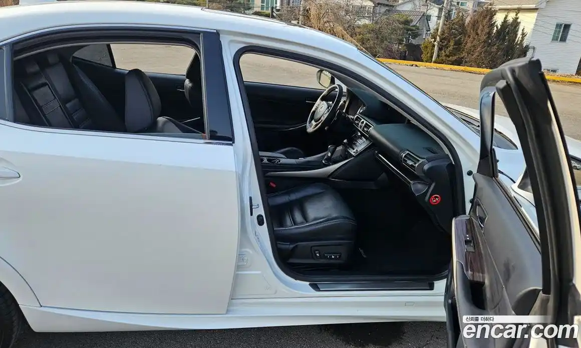 Lexus IS 2014 2.5 Автомат в Москве № 329604, фото 11