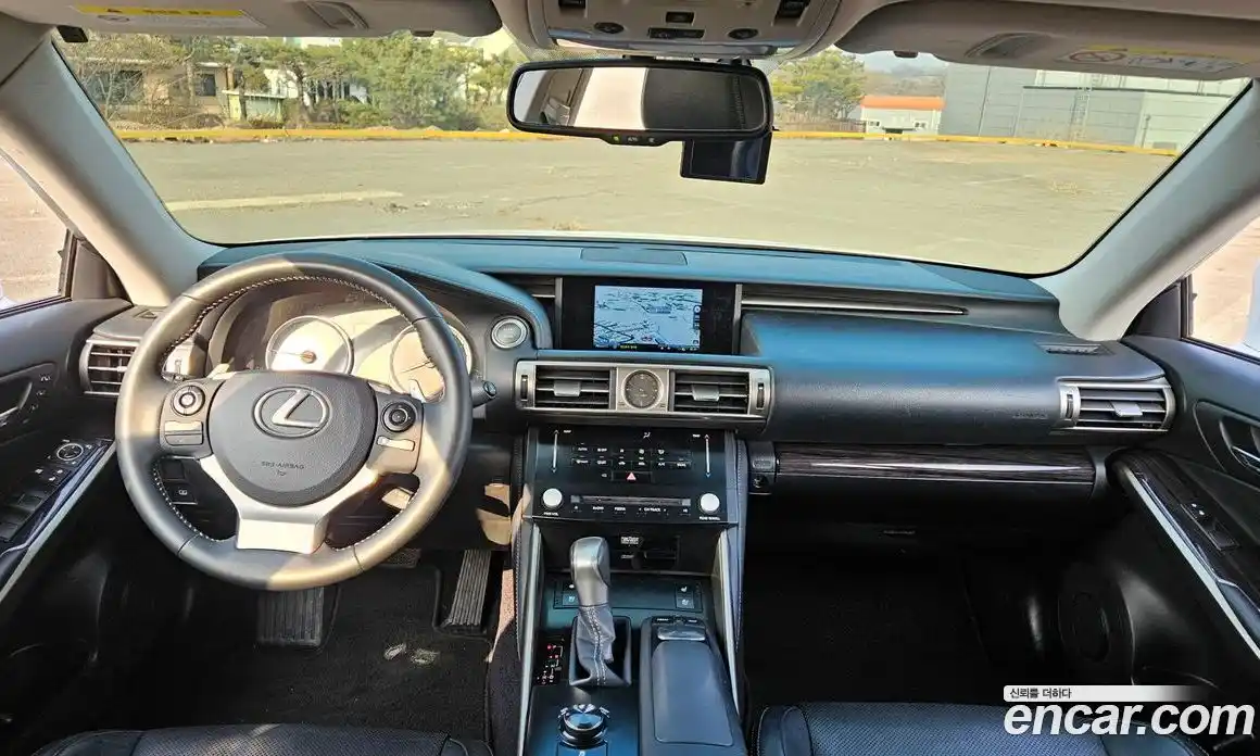 Lexus IS 2014 2.5 Автомат в Москве № 329604, фото 7