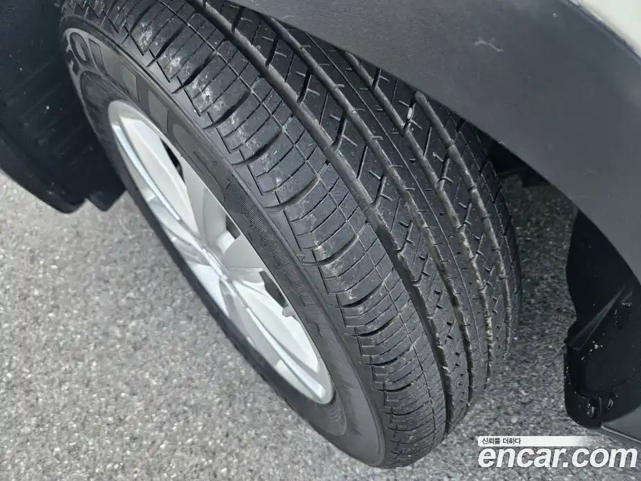 SsangYong TIBOLI 2018 1.6 Автомат в Москве № 33078, фото 3