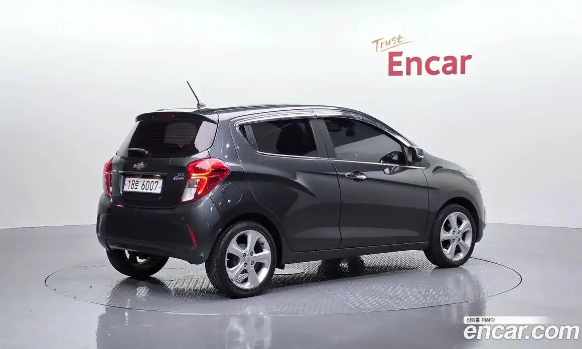 Chevrolet Spark 2018 1.0 Автомат в Москве № 331751, фото 19