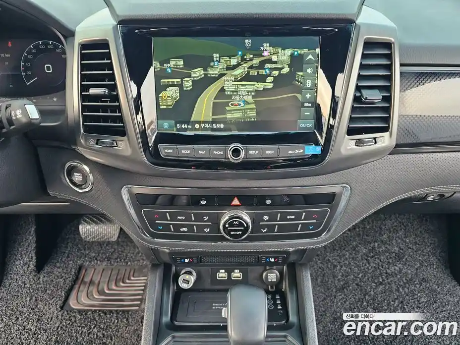 SsangYong Rexton 2022 2.2 Автомат в Москве № 33627, фото 15