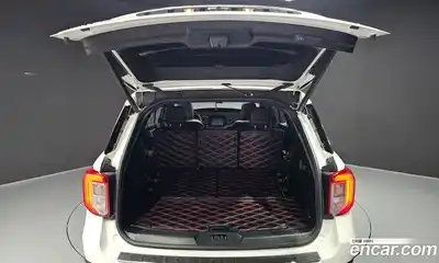 Ford Explorer 2020 2.3 Автомат в Москве № 337480, миниатюра 4