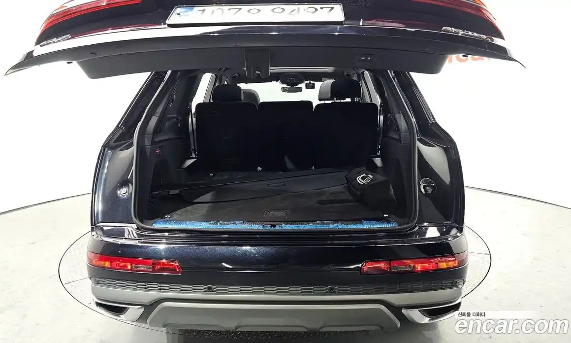 Audi Q7 2021 3.0 Автомат в Москве № 343654, фото 19