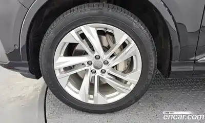 Audi Q7 2021 3.0 Автомат в Москве № 343654, миниатюра 5