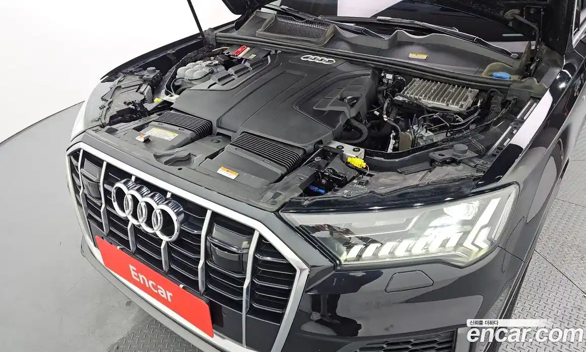 Audi Q7 2021 3.0 Автомат в Москве № 343654, фото 6