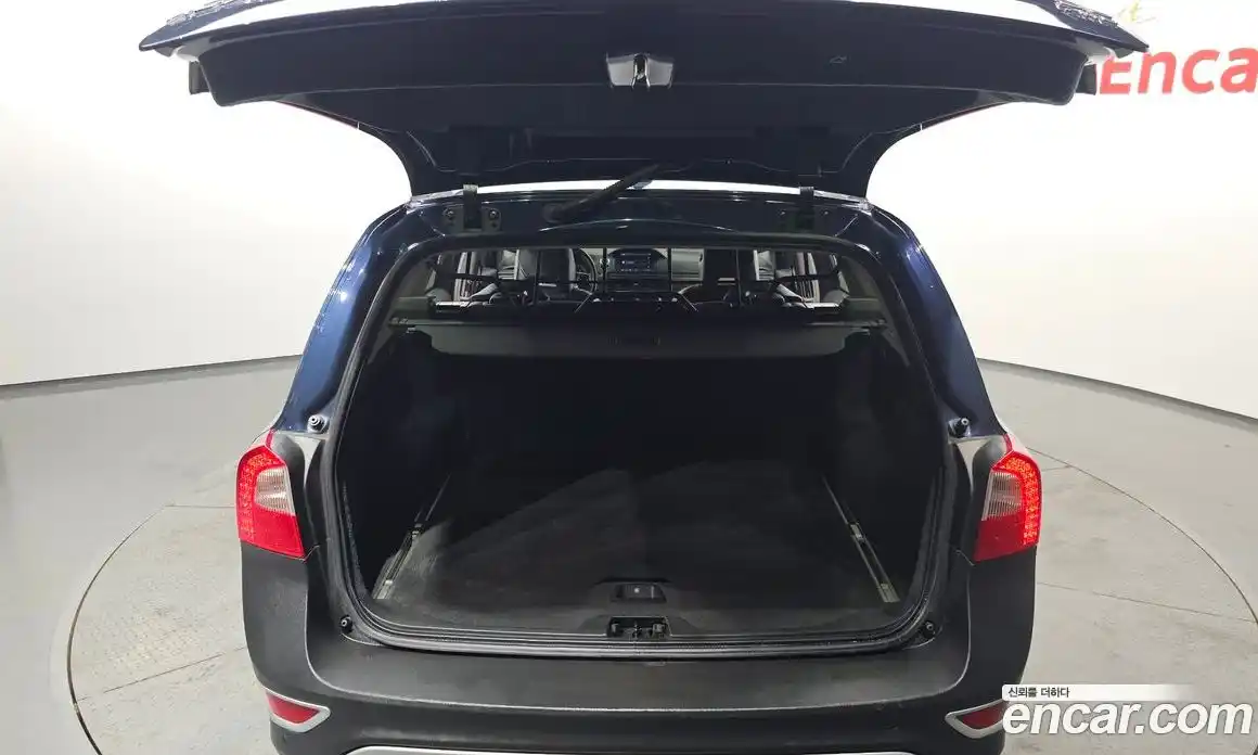 Volvo XC70 2013 2.4 Автомат в Москве № 344268, фото 17