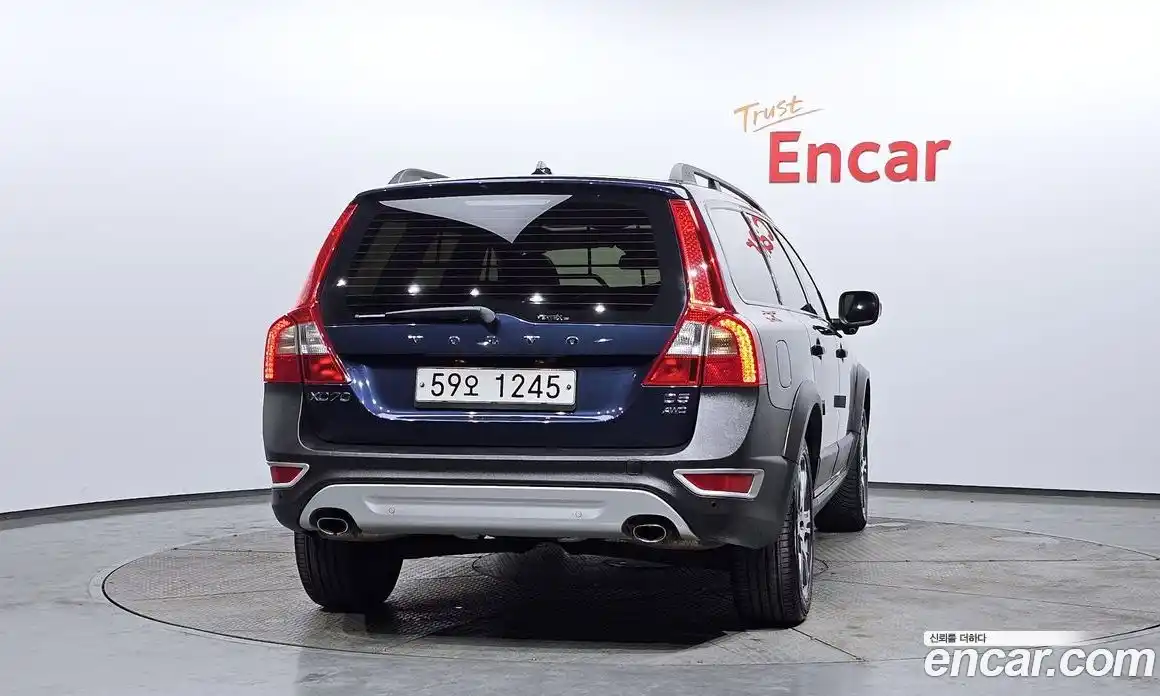 Volvo XC70 2013 2.4 Автомат в Москве № 344268, фото 18