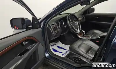 Volvo XC70 2013 2.4 Автомат в Москве № 344268, миниатюра 2