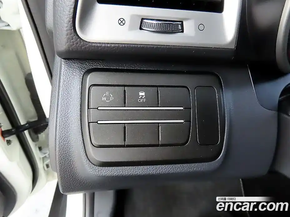 SsangYong TIBOLI 2016 1.6 Автомат в Москве № 34551, фото 12