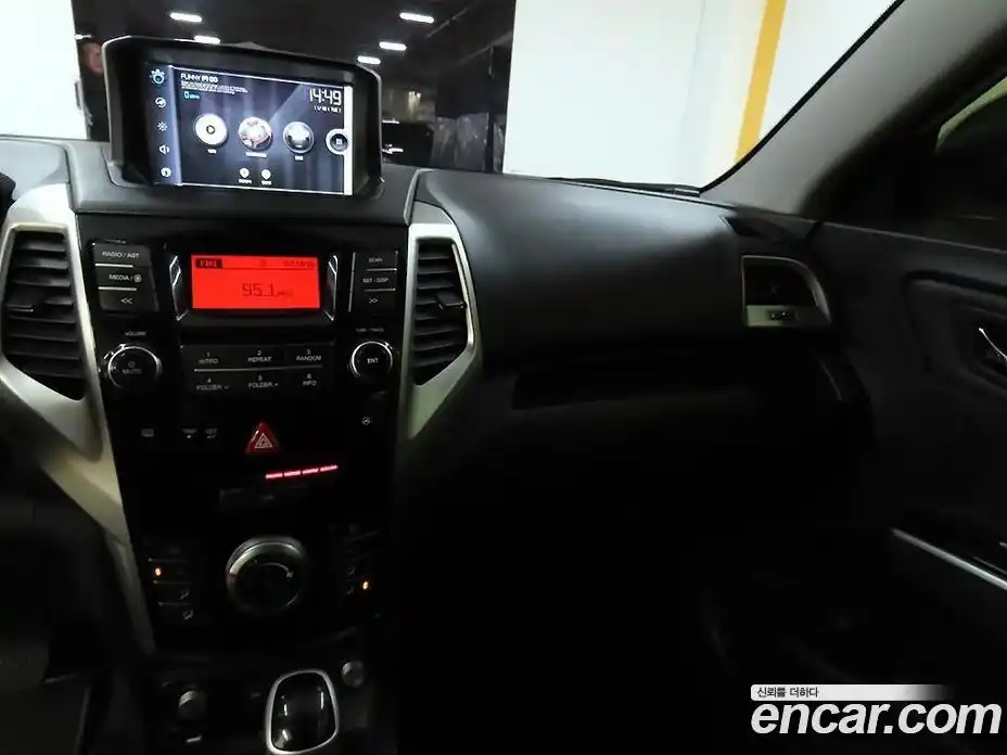 SsangYong TIBOLI 2016 1.6 Автомат в Москве № 34551, фото 13