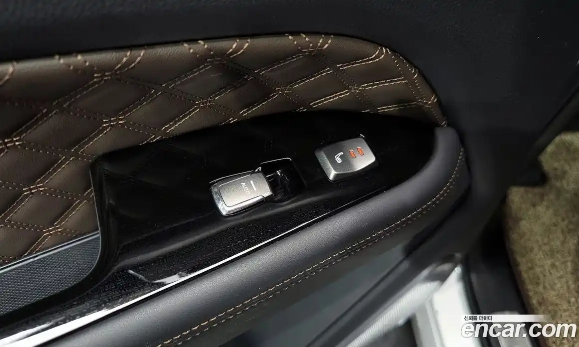 SsangYong Rexton 2023 2.2 Автомат в Москве № 34973, фото 4