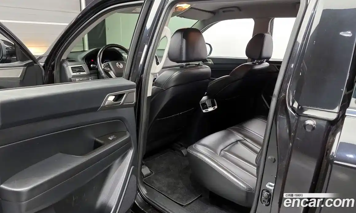 SsangYong Rexton 2018 2.2 Автомат в Москве № 35730, фото 13
