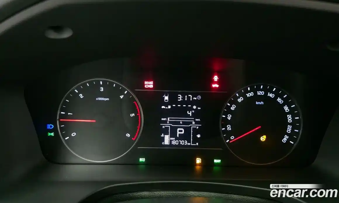 SsangYong Rexton 2018 2.2 Автомат в Москве № 35730, фото 4