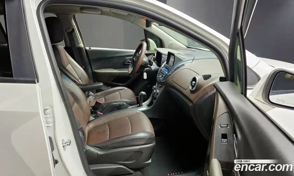 Chevrolet Trax 2016 1.6 Автомат в Москве № 37112, фото 17