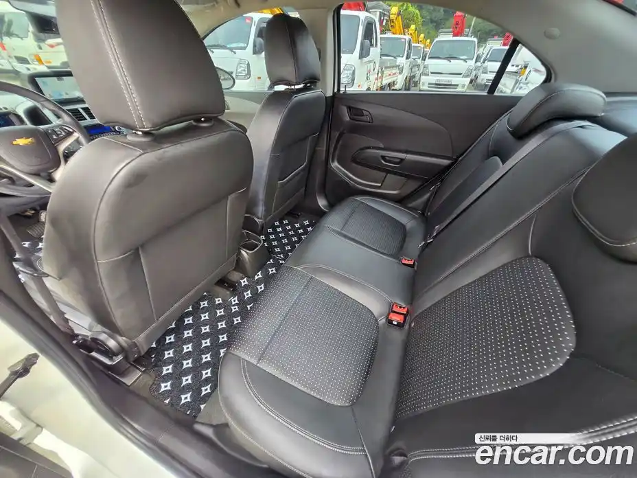 Chevrolet Aveo 2016 1.4 Автомат в Москве № 38283, фото 11