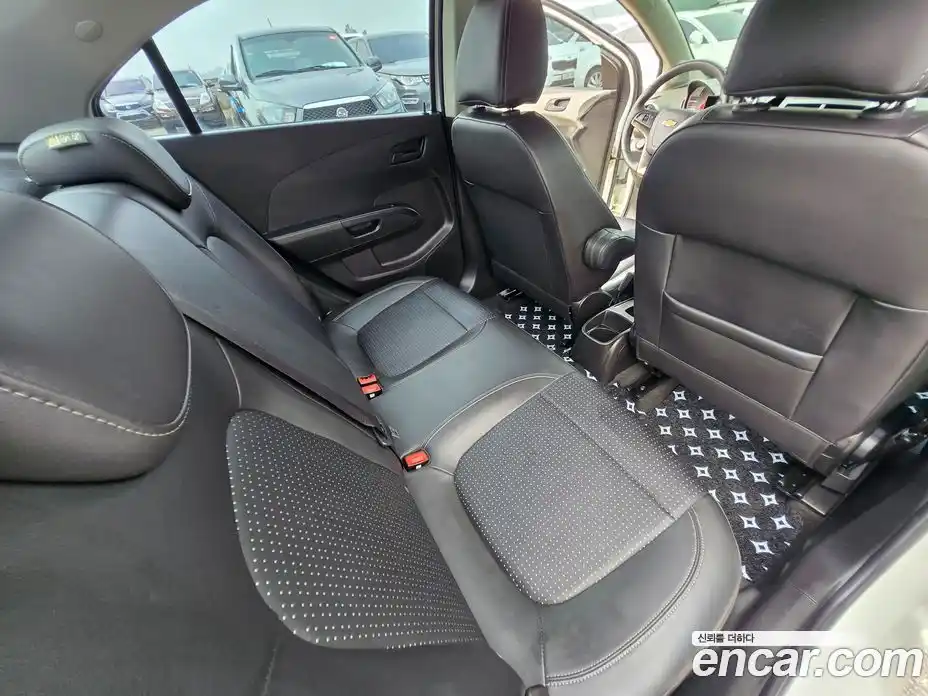 Chevrolet Aveo 2016 1.4 Автомат в Москве № 38283, фото 13