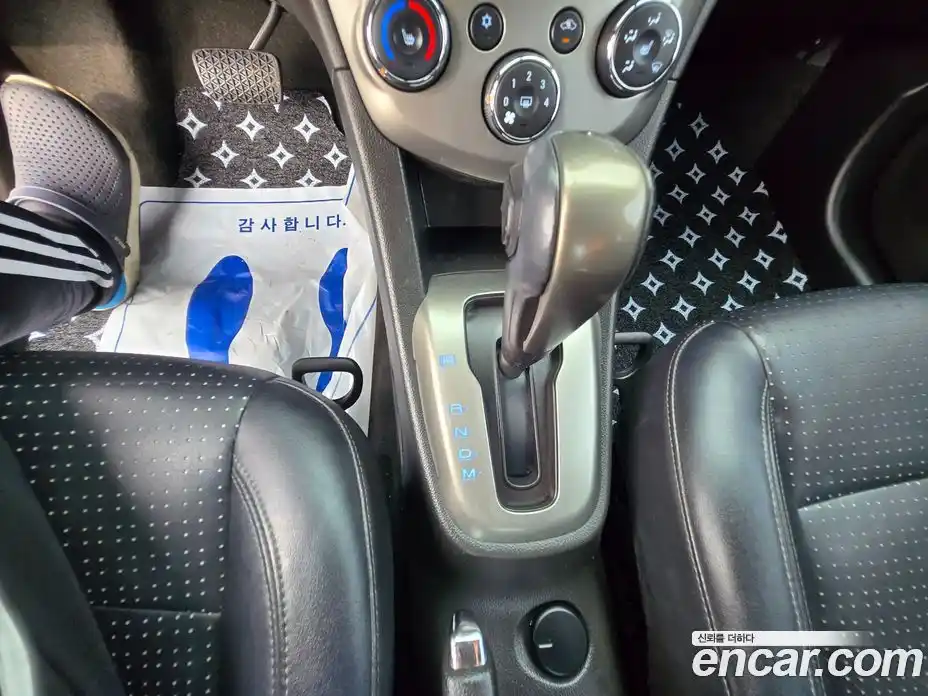 Chevrolet Aveo 2016 1.4 Автомат в Москве № 38283, фото 9