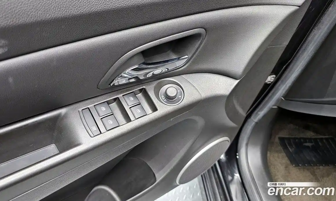 Chevrolet Cruze 2012 1.8 Автомат в Москве № 38694, фото 16