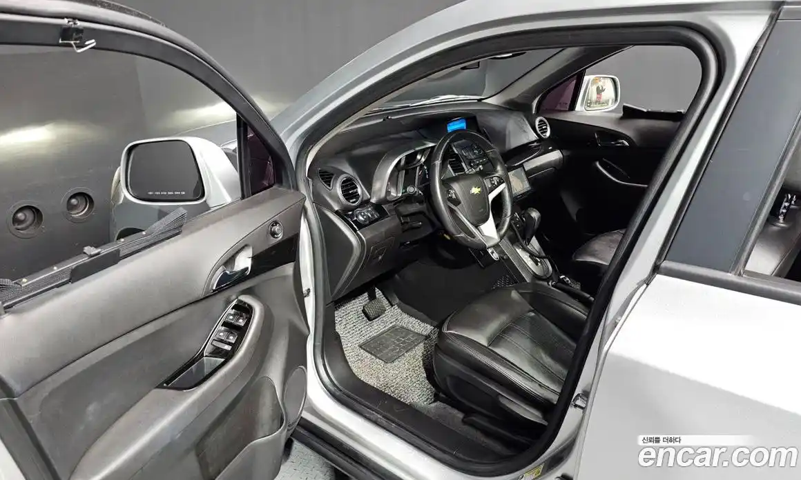 Chevrolet Orlando 2012 2.0 Автомат в Москве № 39312, фото 17