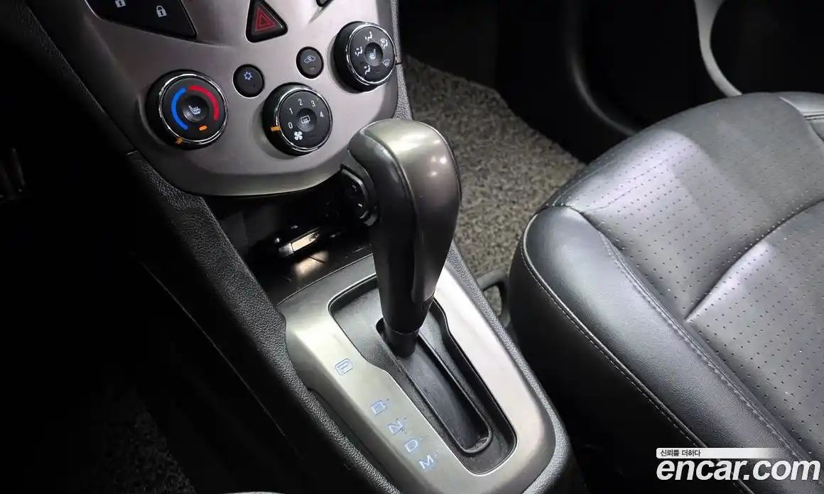 Chevrolet Aveo 2016 1.4 Автомат в Москве № 39521, фото 9