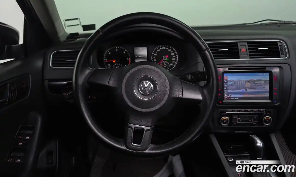 Volkswagen Jetta 2012 2.0 Автомат в Москве № 400901, фото 13