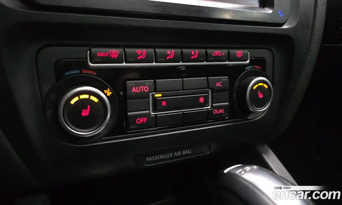 Volkswagen Jetta 2012 2.0 Автомат в Москве № 400901, фото 16