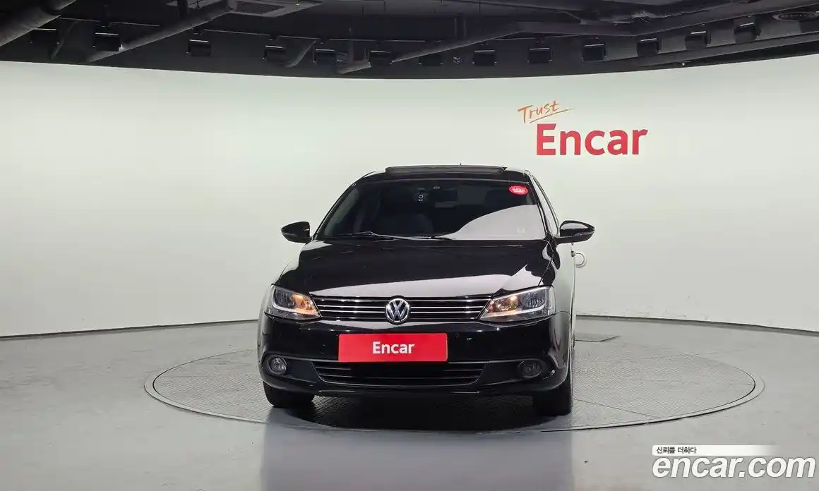 Volkswagen Jetta 2012 2.0 Автомат в Москве № 400901, фото 3