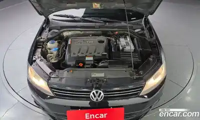 Volkswagen Jetta 2012 2.0 Автомат в Москве № 400901, миниатюра 6