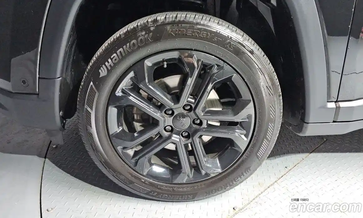 Jeep Compass 2022 2.4 Автомат в Москве № 401760, фото 5