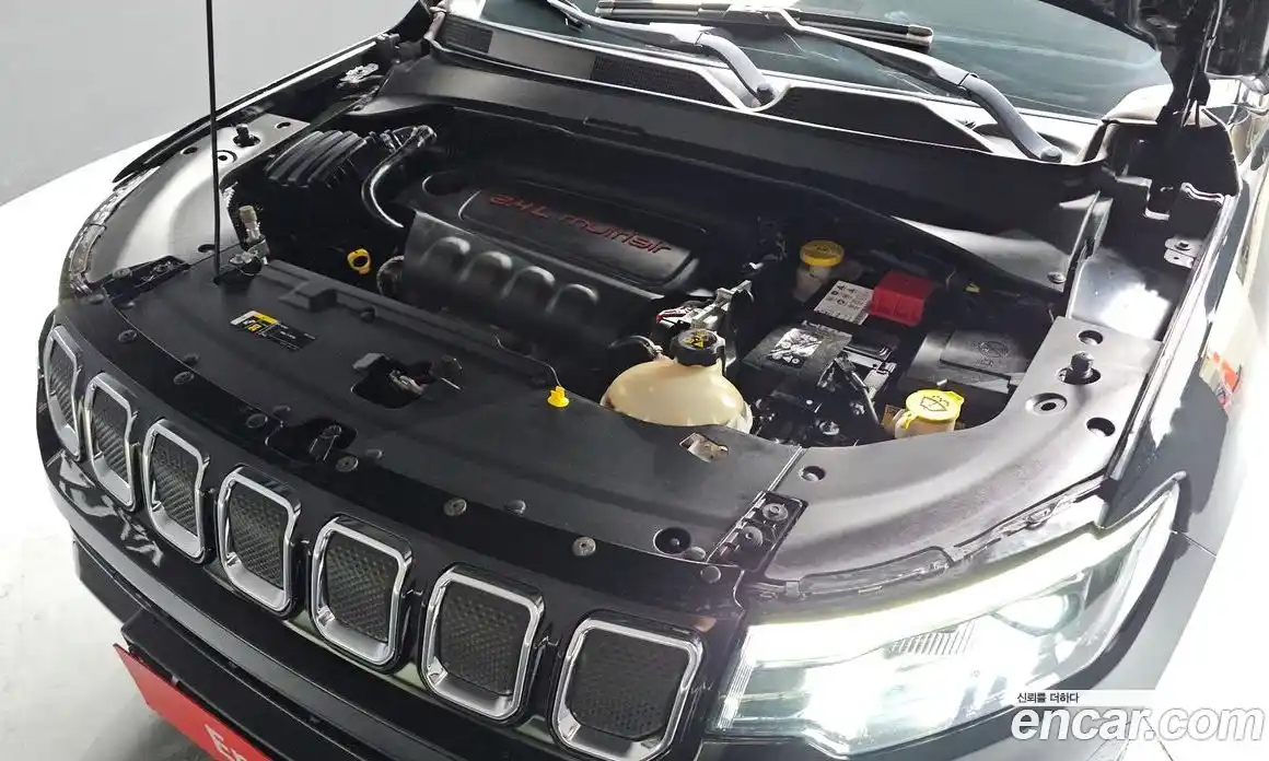 Jeep Compass 2022 2.4 Автомат в Москве № 401760, фото 6