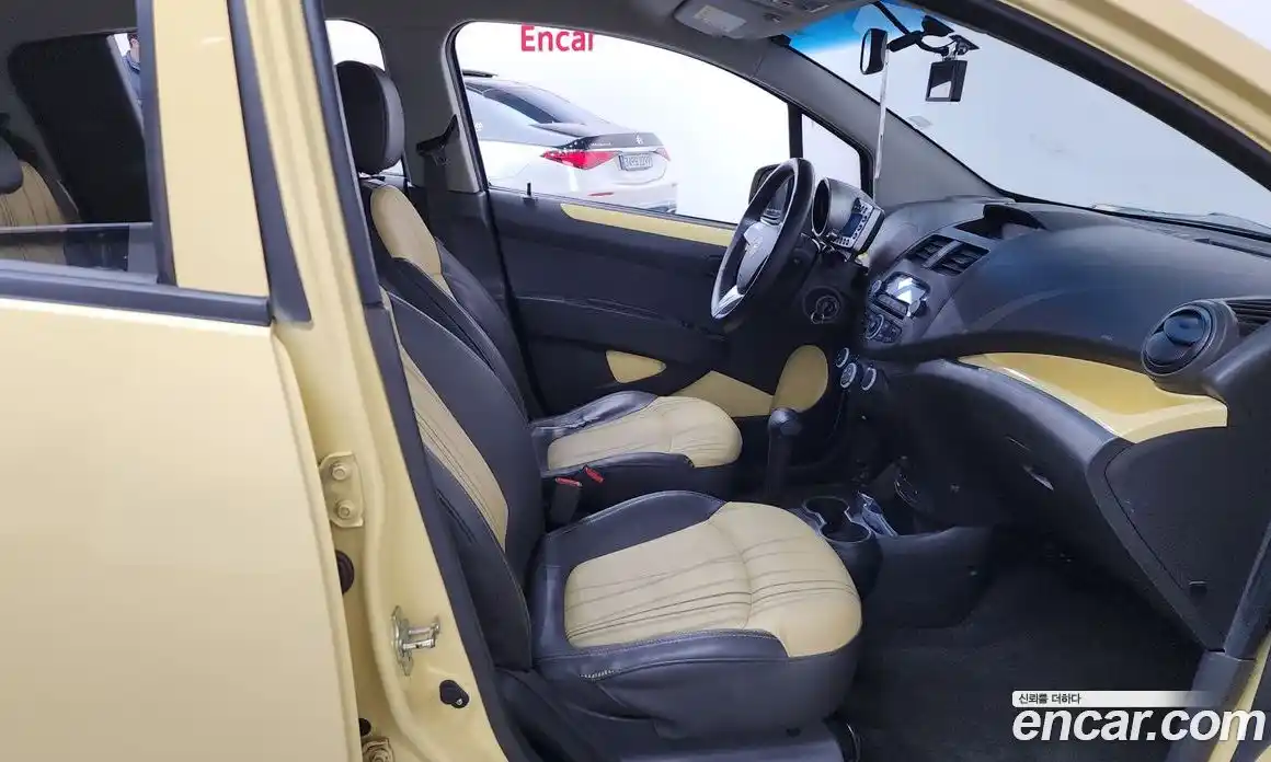 Chevrolet Spark 2013 1.0 Автомат в Москве № 40786, фото 14