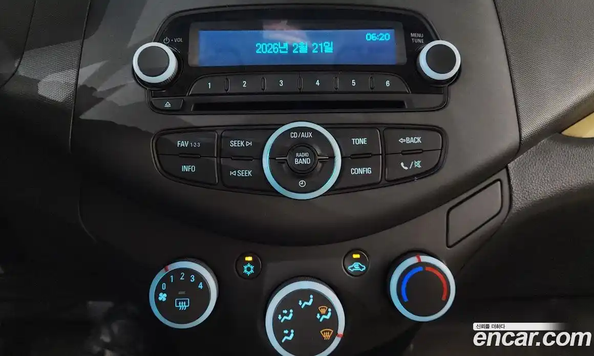 Chevrolet Spark 2013 1.0 Автомат в Москве № 40786, фото 6