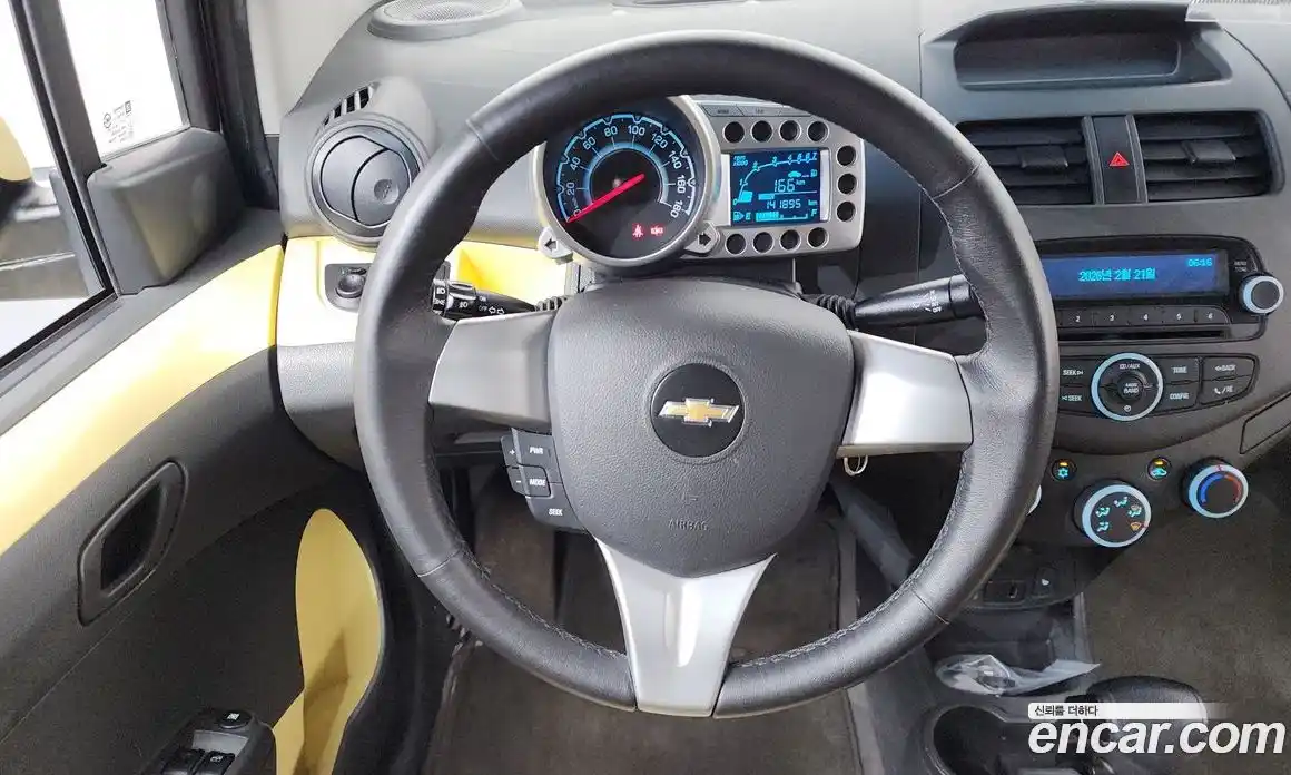 Chevrolet Spark 2013 1.0 Автомат в Москве № 40786, фото 7