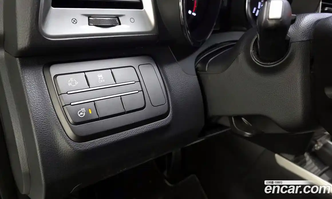 SsangYong TIBOLI 2015 1.6 Автомат в Москве № 410094, фото 16