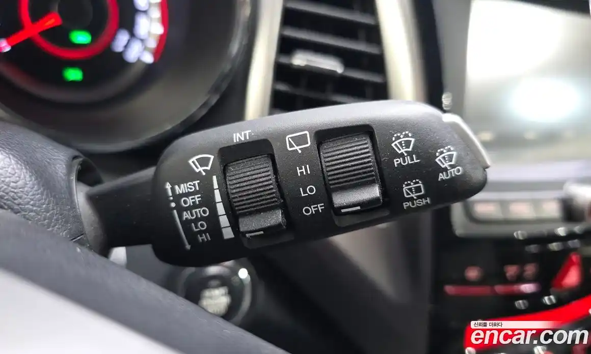 SsangYong TIBOLI 2015 1.6 Автомат в Москве № 410094, фото 18