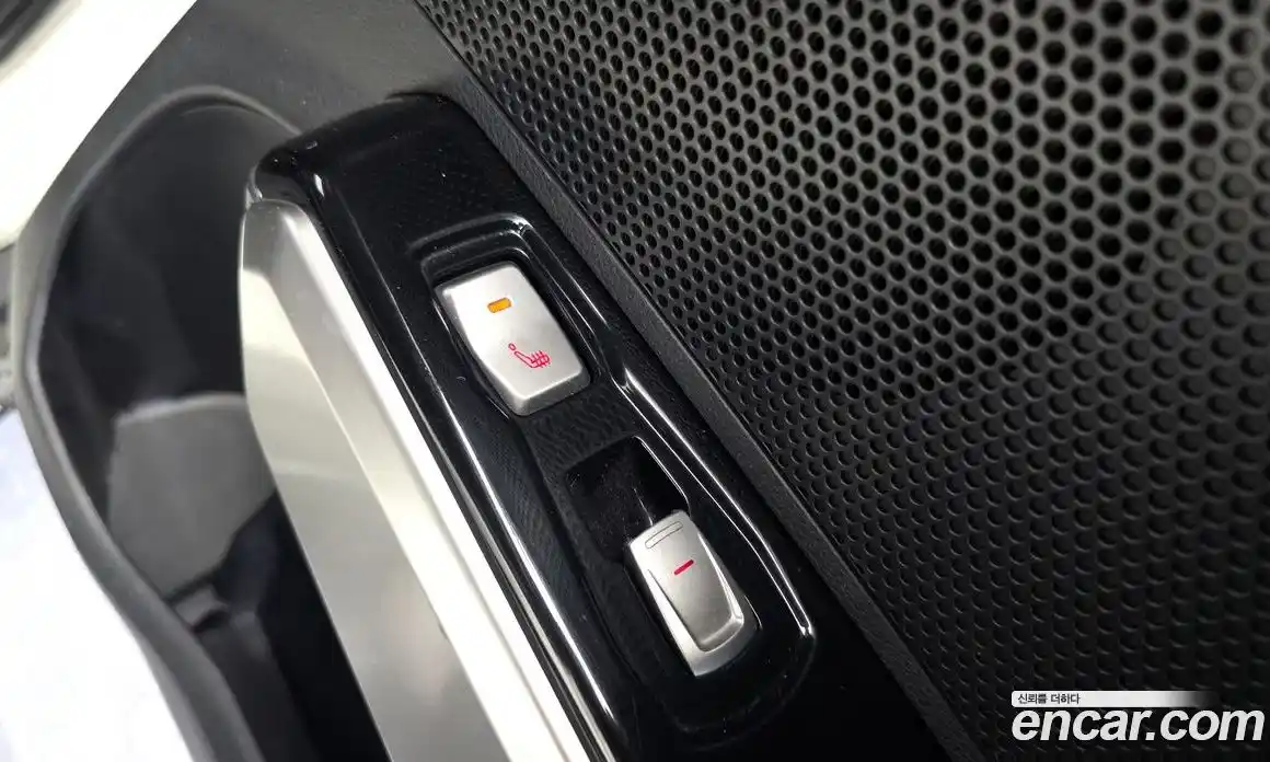 SsangYong TIBOLI 2015 1.6 Автомат в Москве № 410094, фото 19