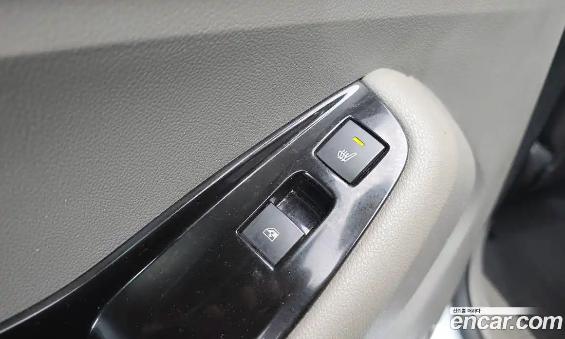 Chevrolet Orlando 2015 2.0 Автомат в Москве № 41178, фото 9